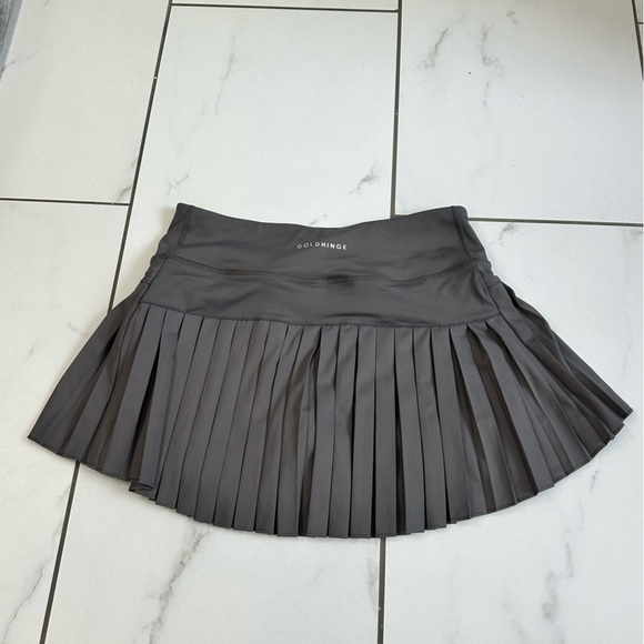 Gold Hinge | skirt with built in shorts and pockets | M | grey - Picture 4 of 5
